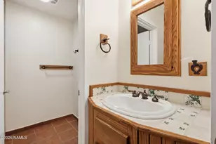 3704 N Grandview Dr, Flagstaff, AZ 86004 - Photo 21