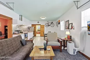 711 W Aspen Ave, Flagstaff, AZ 86001 - Photo 59