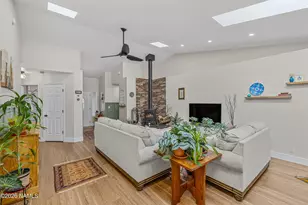 38 E Mohawk Dr, Flagstaff, AZ 86005 - Photo 5