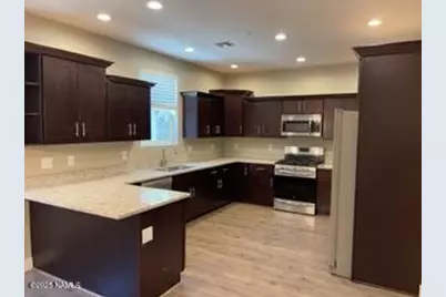 2554 W Cripple Creek Drive, Flagstaff, AZ 86001 - Photo 3