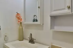 419 N Apache Ave, Winslow, AZ 86047 - Photo 23