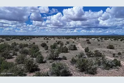 4737 E Oakwood Drive, Williams, AZ 86046 - Photo 1
