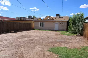404 N Kinsley Ave, Winslow, AZ 86047 - Photo 41