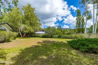 1624 N Aztec Street, Flagstaff, AZ 86001 - Photo 9