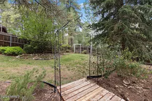 3226 S Mehrhoff Pl, Flagstaff, AZ 86005 - Photo 21