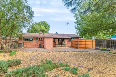 219 S Dunnam Street, Flagstaff, AZ 86001 - Photo 25