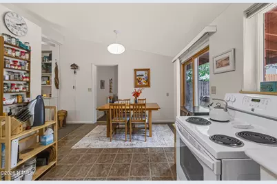 219 S Dunnam Street, Flagstaff, AZ 86001 - Photo 7