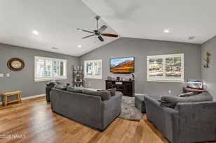 573 Cherokee, Flagstaff, AZ 86005 - Photo 3