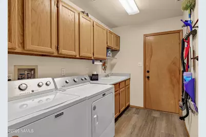 1100 W Ardrey Circle, Flagstaff, AZ 86005 - Photo 9