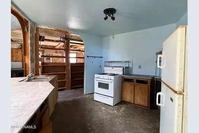 15641 Leupp Road, Flagstaff, AZ 86004 - Photo 11
