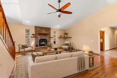 7675 Grace Court, Flagstaff, AZ 86004 - Photo 9