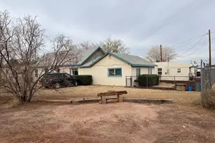 1923 W 2nd St, Winslow, AZ 86047 - Photo 1
