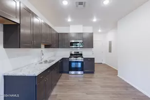 1650 E Ponderosa Pkwy, Flagstaff, AZ 86001 - Photo 1