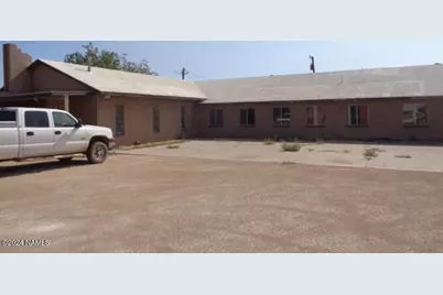 601 N Donnelly Avenue, Winslow, AZ 86047 - Photo 1