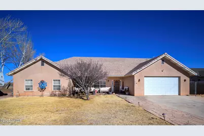 264 Papago Boulevard, Winslow, AZ 86047 - Photo 1