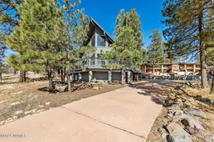90 W Pinewood Blvd, Munds Park, AZ 86017 - Photo 1
