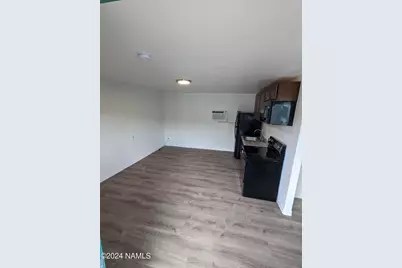 912 W 2nd Street #9, Winslow, AZ 86047 - Photo 1