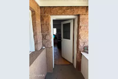 220 E Maple Street, Winslow, AZ 86047 - Photo 1