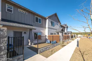 12207 Curtis Ct, Bellemont, AZ 86015 - Photo 1