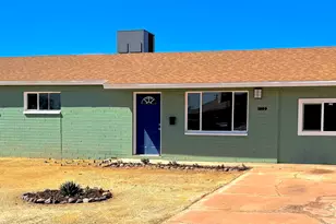 1009 Bales Ave, Winslow, AZ 86047 - Photo 1