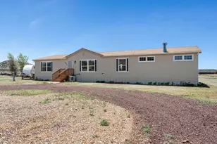 13070 Townsend-Winona Rd, Flagstaff, AZ 86004 - Photo 1