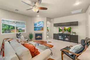 1060 N Pine Cliff Dr, Flagstaff, AZ 86001 - Photo 1