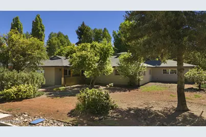 1202 N Navajo Drive, Flagstaff, AZ 86001 - Photo 1