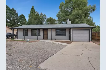 102 W Cedar Avenue, Flagstaff, AZ 86001 - Photo 1