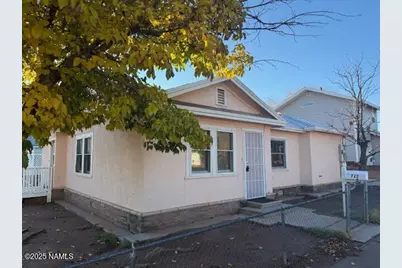 722 N Warren Avenue, Winslow, AZ 86047 - Photo 1