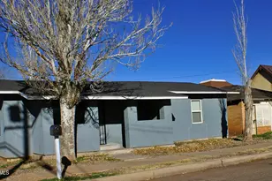 311 N Warren Ave, Winslow, AZ 86047 - Photo 1