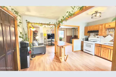 301 S Beech Drive, Flagstaff, AZ 86004 - Photo 1