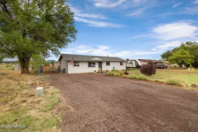 7749 Moonbeam Drive, Flagstaff, AZ 86004 - Photo 1