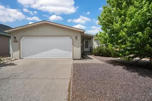 4872 E Gibson Ave, Flagstaff, AZ 86004 - Photo 1