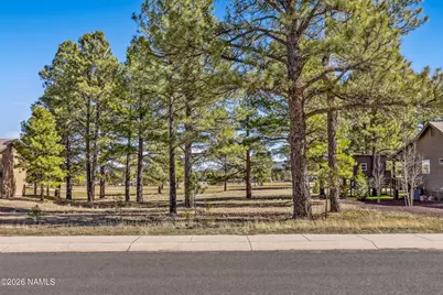 407 S Highland Meadows Drive, Williams, AZ 86046 - Photo 1