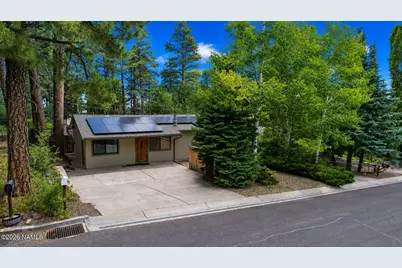 226 S Dunnam Street, Flagstaff, AZ 86001 - Photo 1