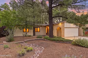 218 N Circle Dr, Flagstaff, AZ 86001 - Photo 1