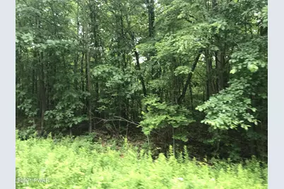 112 Swamp Brook Path, Hawley, PA 18428 - Photo 9