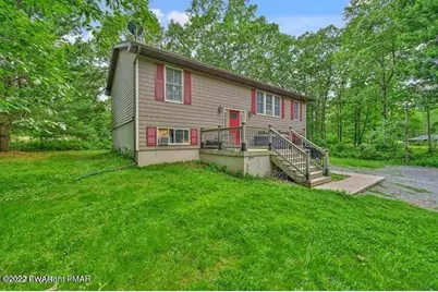 48 Woodlyn Acres Road, Hawley, PA 18428 - Photo 3