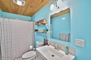 48 Woodlyn Acres Rd, Hawley, PA 18428 - Photo 19