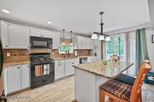 48 Woodlyn Acres Rd, Hawley, PA 18428 - Photo 13