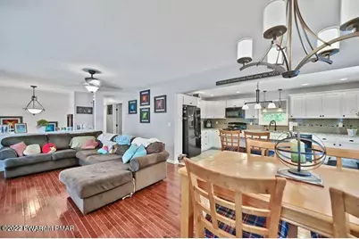 48 Woodlyn Acres Road, Hawley, PA 18428 - Photo 9