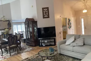 101 Pommel Dr, Lords Valley, PA 18428 - Photo 9