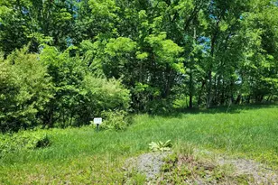 22 Smt Vw Ct, Honesdale, PA 18431 - Photo 1