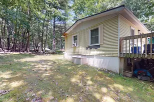 142 Birch Leaf Dr, Milford, PA 18337 - Photo 3