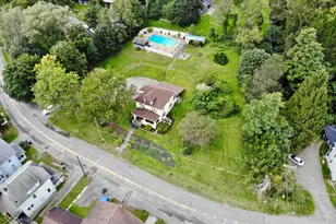 910 Maple Ave, Honesdale, PA 18431 - Photo 5