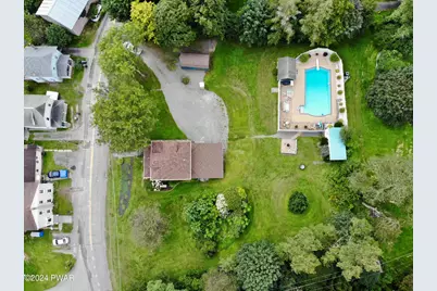 910 Maple Avenue, Honesdale, PA 18431 - Photo 11