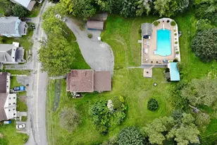 910 Maple Ave, Honesdale, PA 18431 - Photo 11