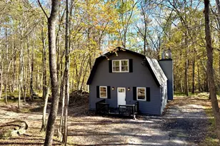 139 Lamplighter Ln, Lackawaxen, PA 18435 - Photo 1