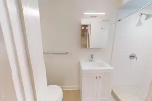 107 S Pond Cir, Dingmans Ferry, PA 18328 - Photo 13