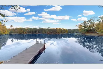 107 S Pond Circle, Dingmans Ferry, PA 18328 - Photo 27